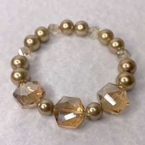 Faceted glass champagne pearls beaded bracelet